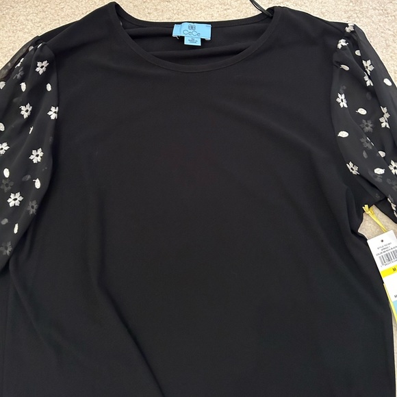 CeCe Long Sleeve Black White Floral Blouse Size M - Picture 4 of 4